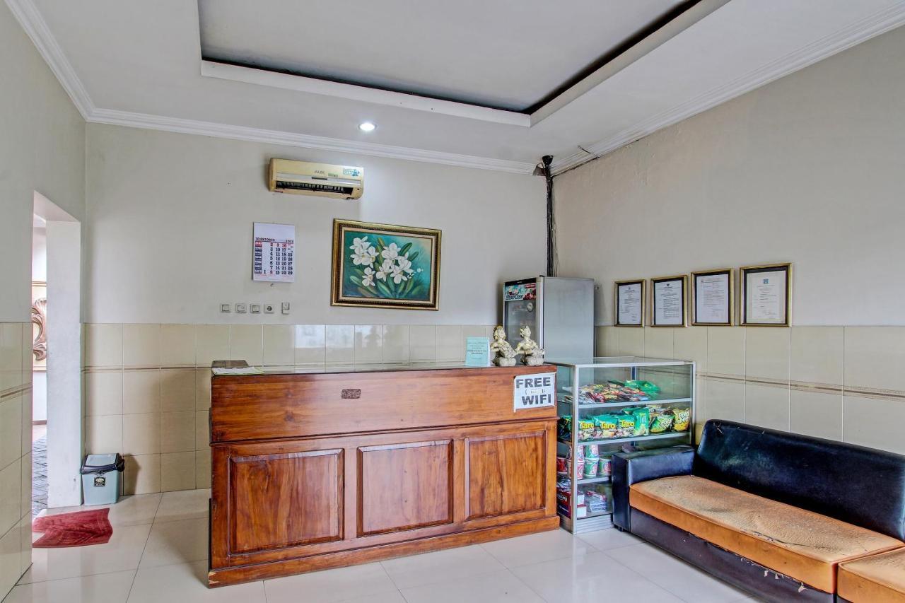 Oyo 91785 Hotel Srikandi Kalasan Tanjungtirto Eksteriør billede