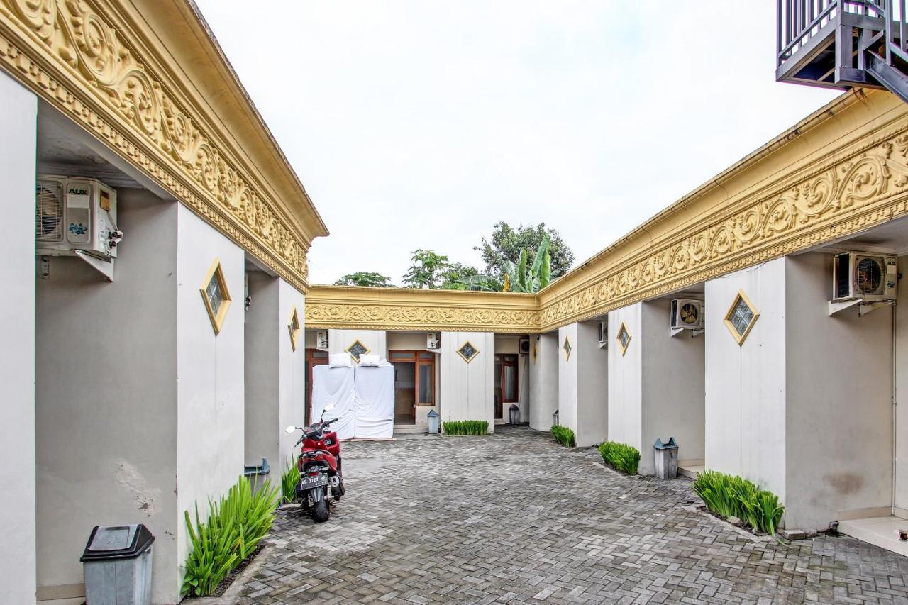 Oyo 91785 Hotel Srikandi Kalasan Tanjungtirto Eksteriør billede